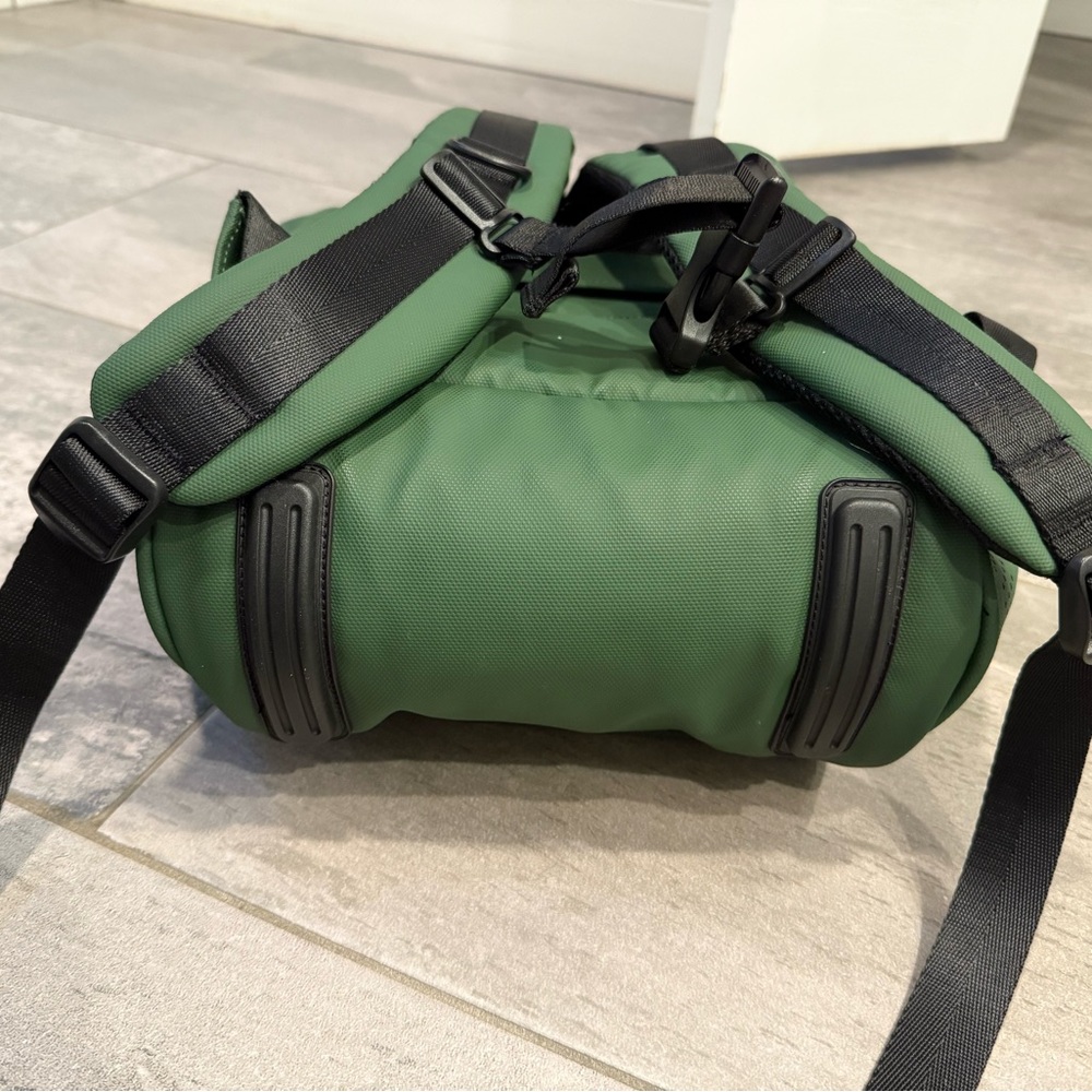 Green Standard Portland Gear Backpack - Picture 4 of 4